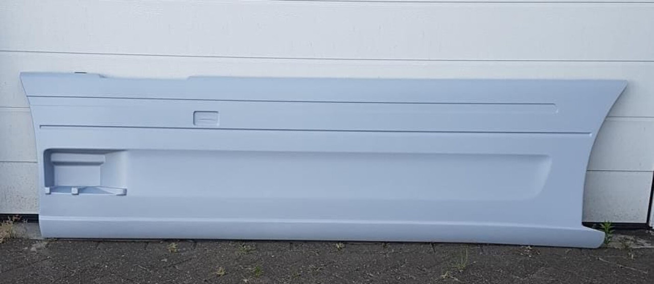 000009 SCANIA R ZIJSKIRT SET WB 3700 EURO 5 NO COLOR => 2013 JAAR - Бампер в категорії Вантажівки: фото 1 000009 SCANIA R ZIJSKIRT SET WB 3700 EURO 5 NO COLOR => 2013 JAAR - Бампер в категорії Вантажівки: фото 1