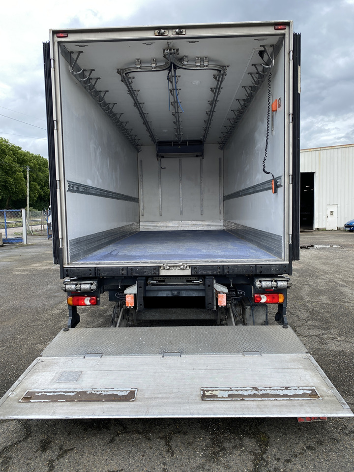 RENAULT D16 - Рефрижератор вантажівка: фото 3 RENAULT D16 - Рефрижератор вантажівка: фото 3