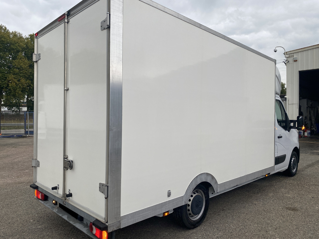 RENAULT master caisse - Суцільнометалевий фургон: фото 5 RENAULT master caisse - Суцільнометалевий фургон: фото 5