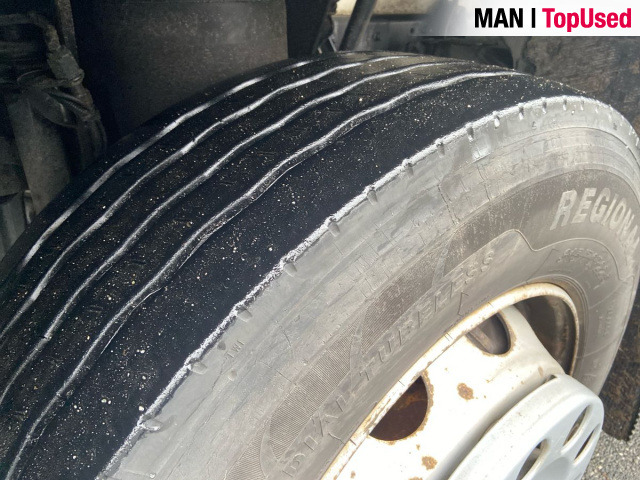 MAN TGM 18.290 4X2 LL - Вантажівка з закритим кузовом: фото 4 MAN TGM 18.290 4X2 LL - Вантажівка з закритим кузовом: фото 4