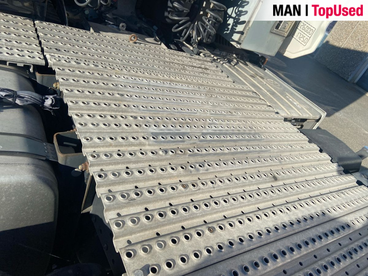 MAN TGX 26.470 6x2/4 BL SA "ADR" - Тягач: фото 4 MAN TGX 26.470 6x2/4 BL SA "ADR" - Тягач: фото 4