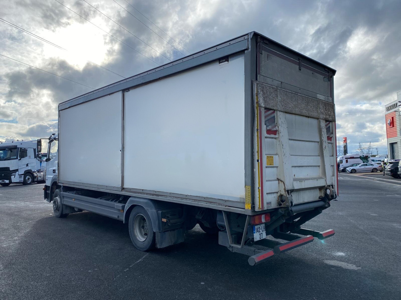 2014 Mercedes Atego 1524 - Вантажівка з закритим кузовом: фото 5 2014 Mercedes Atego 1524 - Вантажівка з закритим кузовом: фото 5