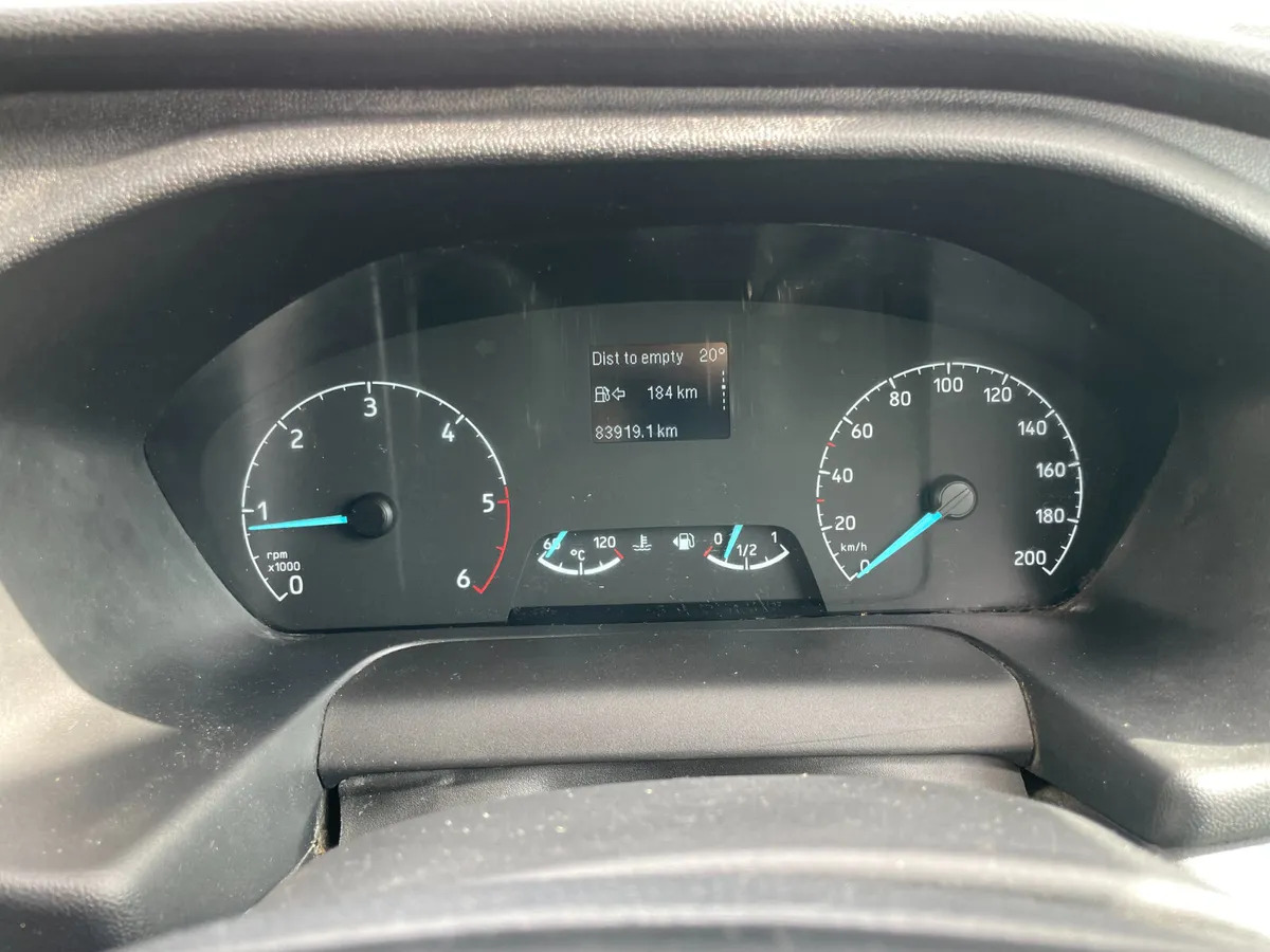2021 Low Mileage Ford Transit 350L Trend - Суцільнометалевий фургон: фото 3 2021 Low Mileage Ford Transit 350L Trend - Суцільнометалевий фургон: фото 3