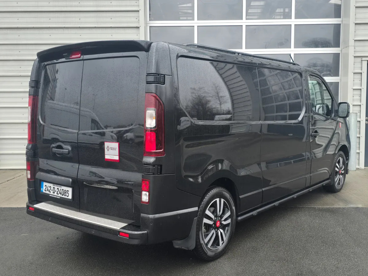 Суцільнометалевий фургон 2024 Renault Trafic Exclusive 170BHP: фото 7