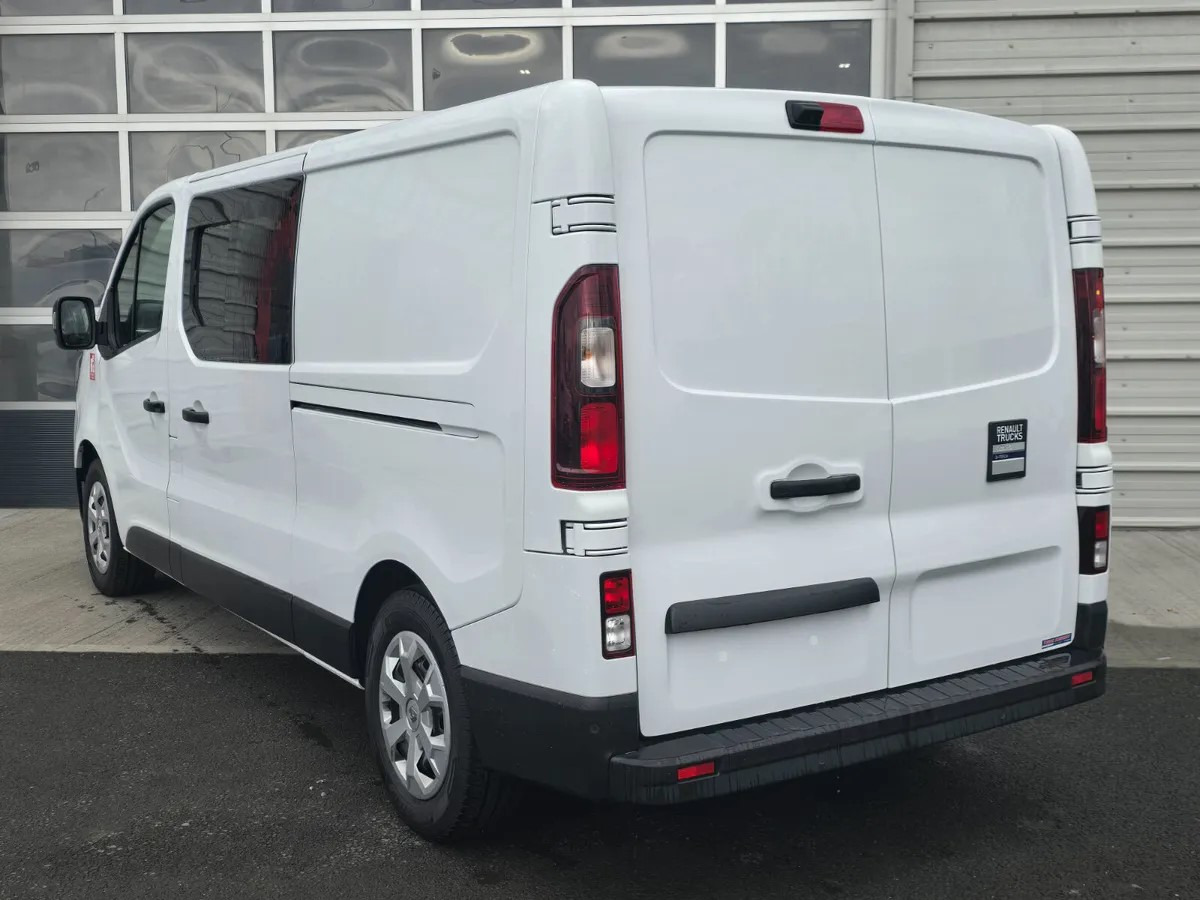 2025 Renault Trafic E-Tech Crew Cab - Вантажопасажирський фургон: фото 3 2025 Renault Trafic E-Tech Crew Cab - Вантажопасажирський фургон: фото 3