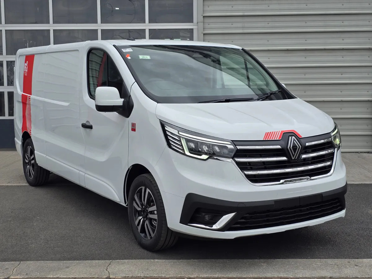 2025 Renault Trafic Exclusive 150BHP Auto - Суцільнометалевий фургон: фото 1 2025 Renault Trafic Exclusive 150BHP Auto - Суцільнометалевий фургон: фото 1