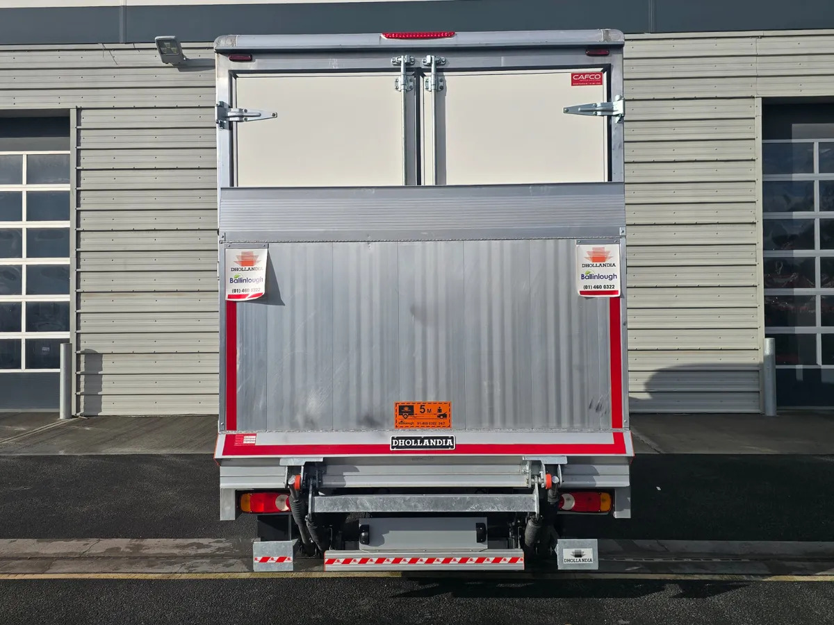 NEW Renault Master Red Edition Curtain Side - Тентований фургон: фото 4 NEW Renault Master Red Edition Curtain Side - Тентований фургон: фото 4