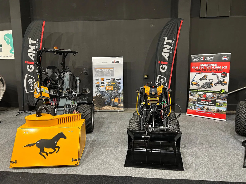 Giant Showmodellen direct leverbaar - Компактний фронтальний навантажувач: фото 3 Giant Showmodellen direct leverbaar - Компактний фронтальний навантажувач: фото 3