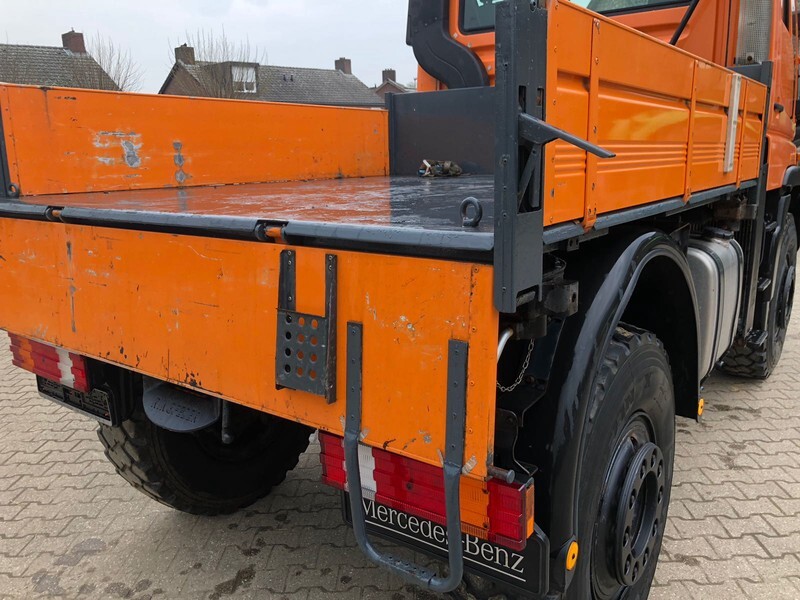 Mercedes-Benz Unimog U400 - Бортова вантажівка/ Платформа, Комунальна/ Спеціальна техніка: фото 4 Mercedes-Benz Unimog U400 - Бортова вантажівка/ Платформа, Комунальна/ Спеціальна техніка: фото 4