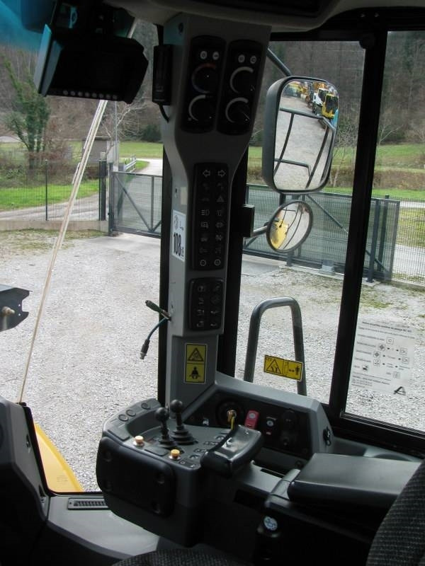 Колісний навантажувач CAT 966K Top stanje: фото 20