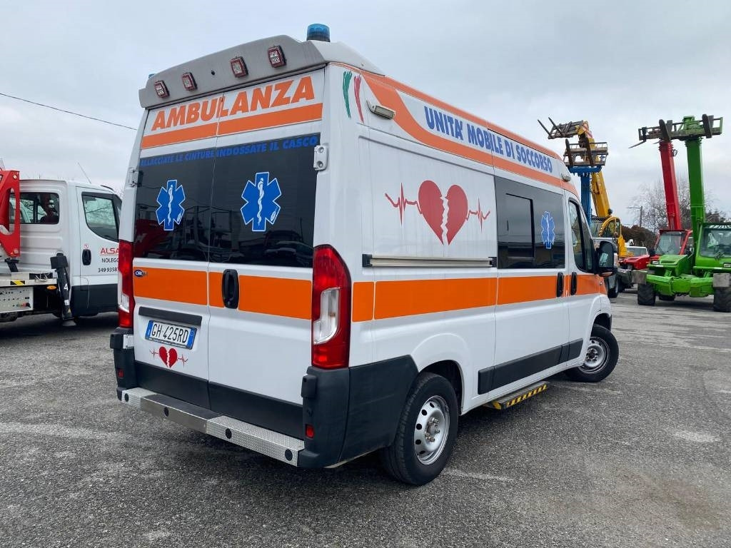 Fiat Ducato - Карета швидкої допомоги: фото 2 Fiat Ducato - Карета швидкої допомоги: фото 2