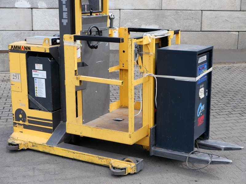 Atlet APC 100	Elektromos targonca - Електронавантажувач: фото 3 Atlet APC 100	Elektromos targonca - Електронавантажувач: фото 3