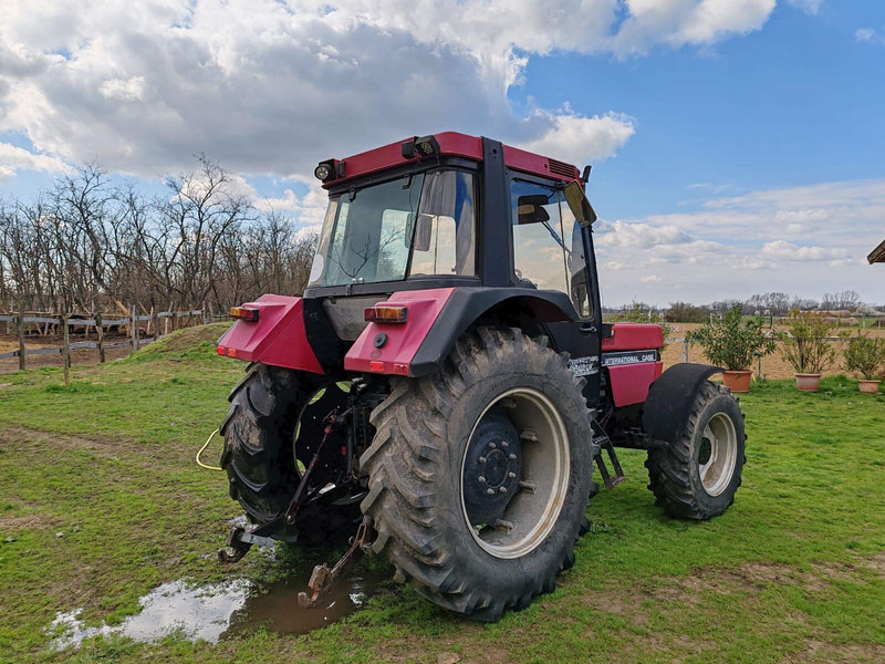 Case IH 856 XL - Трактор: фото 3 Case IH 856 XL - Трактор: фото 3