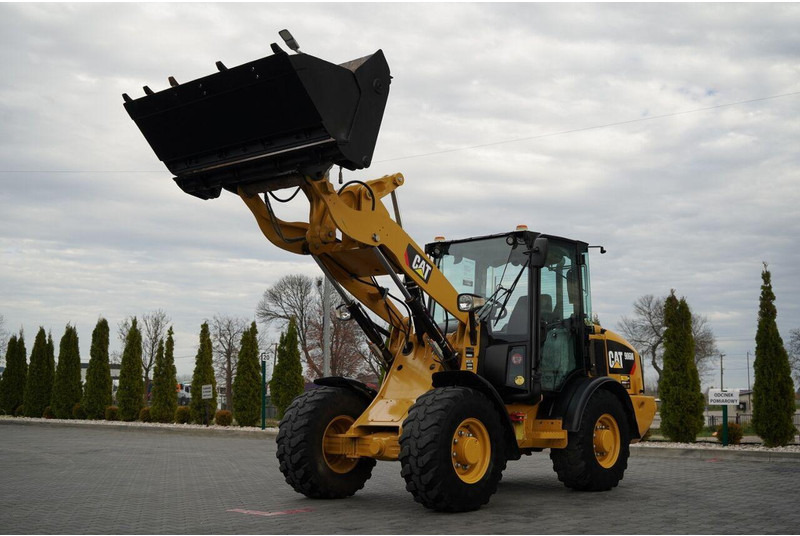 Caterpillar 906M / ŁADOWARKA KOŁOWA / 2019 ROK / ŁYŻKA SZCZĘKOWA / - Колісний навантажувач: фото 2 Caterpillar 906M / ŁADOWARKA KOŁOWA / 2019 ROK / ŁYŻKA SZCZĘKOWA / - Колісний навантажувач: фото 2