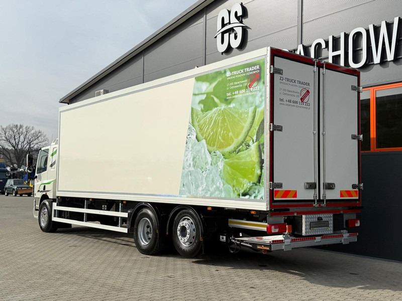 DAF CF XF 75.360 // 6x2 // E5 // chłodnia 21 Epal // sypialk - Рефрижератор вантажівка: фото 3 DAF CF XF 75.360 // 6x2 // E5 // chłodnia 21 Epal // sypialk - Рефрижератор вантажівка: фото 3