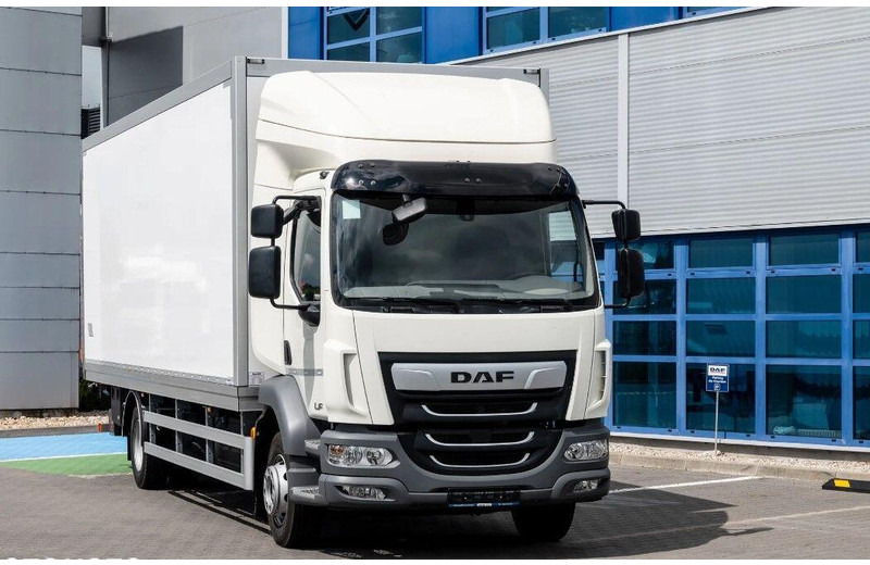 DAF LF 260 Koffer + Tail Lift - Вантажівка з закритим кузовом: фото 2 DAF LF 260 Koffer + Tail Lift - Вантажівка з закритим кузовом: фото 2