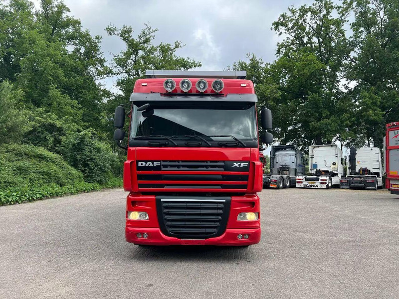 DAF XF 106.460 - Finkl Animal transporter - Для перевезення худоби вантажівка: фото 5 DAF XF 106.460 - Finkl Animal transporter - Для перевезення худоби вантажівка: фото 5