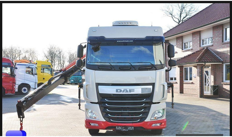 DAF XF 440 - Бортова вантажівка/ Платформа, Вантажівка з маніпулятором: фото 2 DAF XF 440 - Бортова вантажівка/ Платформа, Вантажівка з маніпулятором: фото 2