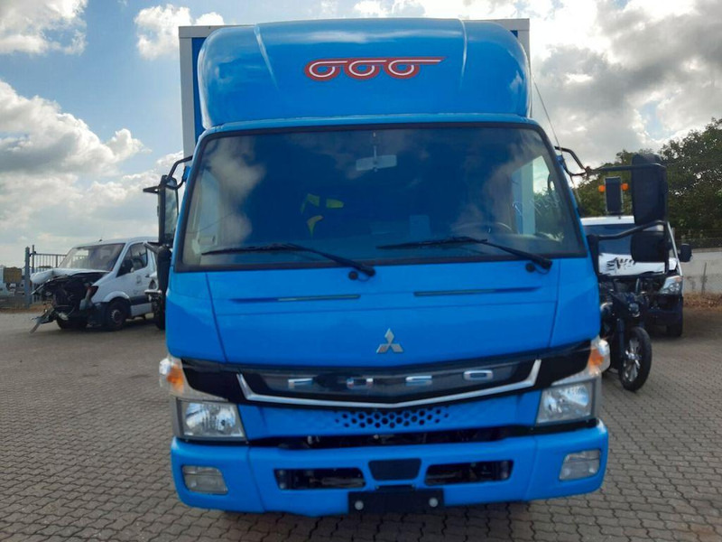 FUSO E CANTER 7C18 E 4X2 - Вантажівка з закритим кузовом: фото 3 FUSO E CANTER 7C18 E 4X2 - Вантажівка з закритим кузовом: фото 3