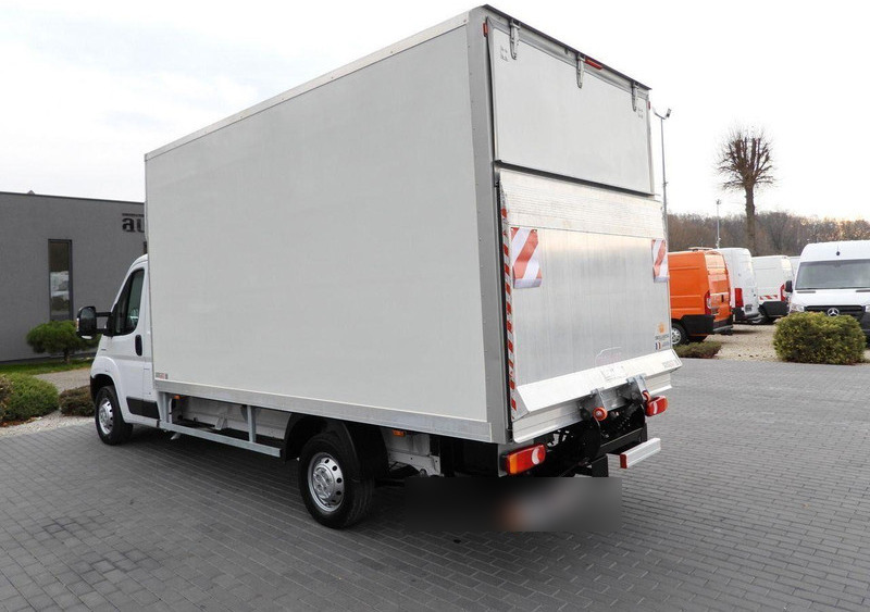 Фургон з закритим кузовом Fiat DUCATO KONTENER WINDA 8 PALET TEMPOMAT NAWIGACJA LEDY KLIMATYZAC: фото 9 Фургон з закритим кузовом Fiat DUCATO KONTENER WINDA 8 PALET TEMPOMAT NAWIGACJA LEDY KLIMATYZAC: фото 9