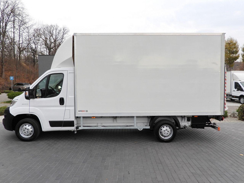 Фургон з закритим кузовом Fiat DUCATO KONTENER WINDA 8 PALET TEMPOMAT NAWIGACJA LEDY KLIMATYZAC: фото 8 Фургон з закритим кузовом Fiat DUCATO KONTENER WINDA 8 PALET TEMPOMAT NAWIGACJA LEDY KLIMATYZAC: фото 8