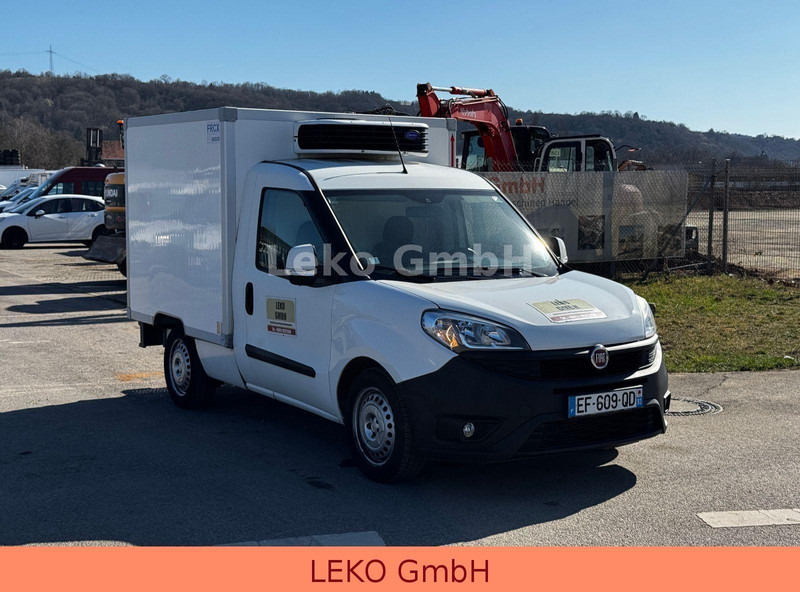 Fiat Doblò 1,6 Mit Carrier Xr 200 - Фургон-рефрижератор: фото 1 Fiat Doblò 1,6 Mit Carrier Xr 200 - Фургон-рефрижератор: фото 1