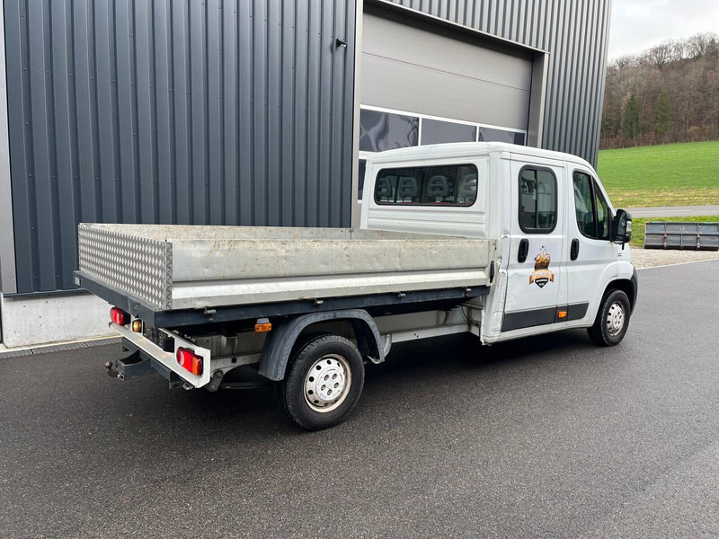 Fiat Ducato 2.3 Doka platós - Легка бортова вантажівка, Вантажопасажирський фургон: фото 5 Fiat Ducato 2.3 Doka platós - Легка бортова вантажівка, Вантажопасажирський фургон: фото 5