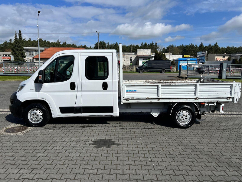 Fiat Ducato Brygadówka Doka 7-miejsc + Skrzynia - Легка бортова вантажівка, Вантажопасажирський фургон: фото 2 Fiat Ducato Brygadówka Doka 7-miejsc + Skrzynia - Легка бортова вантажівка, Вантажопасажирський фургон: фото 2