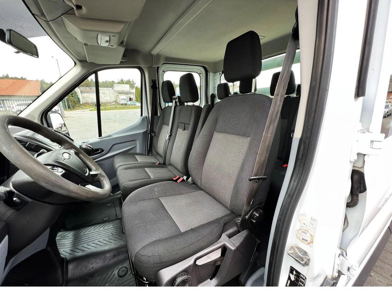 Легка бортова вантажівка, Вантажопасажирський фургон Ford Transit Doka 7-seaters + Box One Owner: фото 10