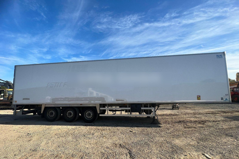 Fruehauf FST4FC - Рефрижератор напівпричіп: фото 4 Fruehauf FST4FC - Рефрижератор напівпричіп: фото 4