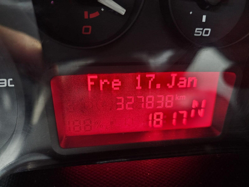 Фургон-рефрижератор Iveco 35-130 S - Carrier Pulsor 350 frigo: фото 18