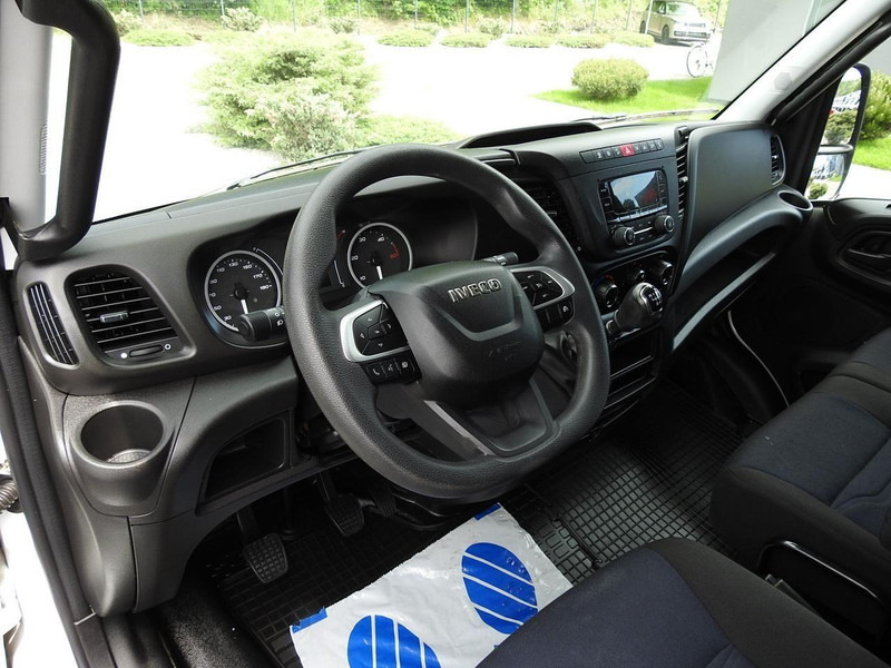 Iveco DAILY 35C14 KONTENER 8 PALET TEMPOMAT KLIMATYZACJA BLIŹNIACZE K - Фургон з закритим кузовом: фото 2 Iveco DAILY 35C14 KONTENER 8 PALET TEMPOMAT KLIMATYZACJA BLIŹNIACZE K - Фургон з закритим кузовом: фото 2