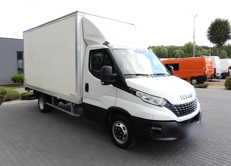 Iveco DAILY 35C16 KONTENER WINDA 8 PALET TEMPOMAT BLIŹNIACZE KOŁA KLIM - Фургон з закритим кузовом: фото 4 Iveco DAILY 35C16 KONTENER WINDA 8 PALET TEMPOMAT BLIŹNIACZE KOŁA KLIM - Фургон з закритим кузовом: фото 4
