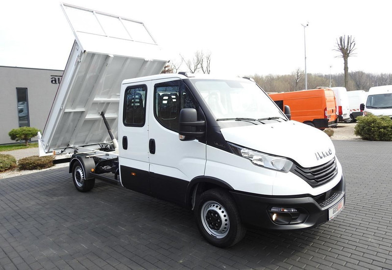 Iveco DAILY 35S14 WYWROTKA PODWÓJNA KABINA DOKA 7 MIEJSC TEMPOMAT KLIM - Малотоннажний самоскид: фото 4 Iveco DAILY 35S14 WYWROTKA PODWÓJNA KABINA DOKA 7 MIEJSC TEMPOMAT KLIM - Малотоннажний самоскид: фото 4