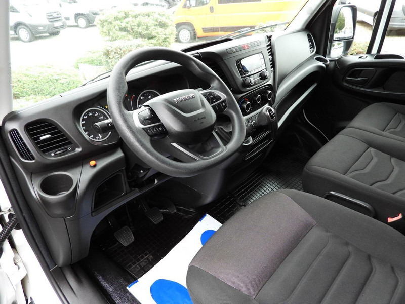 Iveco DAILY 35S18 - Тентований фургон: фото 2 Iveco DAILY 35S18 - Тентований фургон: фото 2