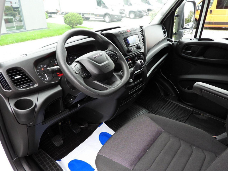Iveco DAILY 35S18 PLANDEKA 10 PALET WEBASTO TEMPOMAT PNEUMATYKA KLIMAT - Тентований фургон: фото 2 Iveco DAILY 35S18 PLANDEKA 10 PALET WEBASTO TEMPOMAT PNEUMATYKA KLIMAT - Тентований фургон: фото 2