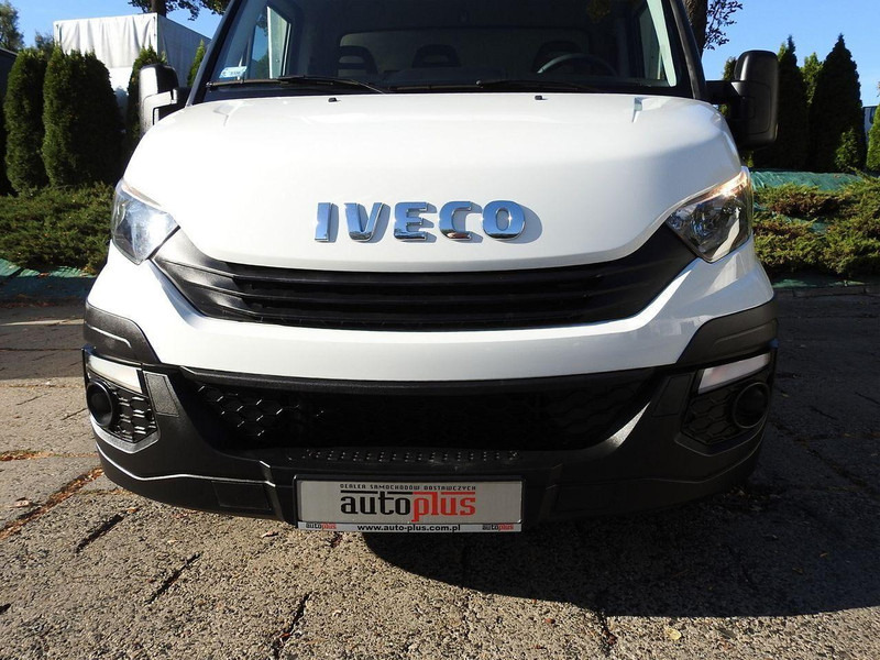 Iveco DAILY 35S18 PLANDEKA WINDA 8 PALET TEMPOMAT KLIMATYZACJA 180KM - Тентований фургон: фото 5 Iveco DAILY 35S18 PLANDEKA WINDA 8 PALET TEMPOMAT KLIMATYZACJA 180KM - Тентований фургон: фото 5