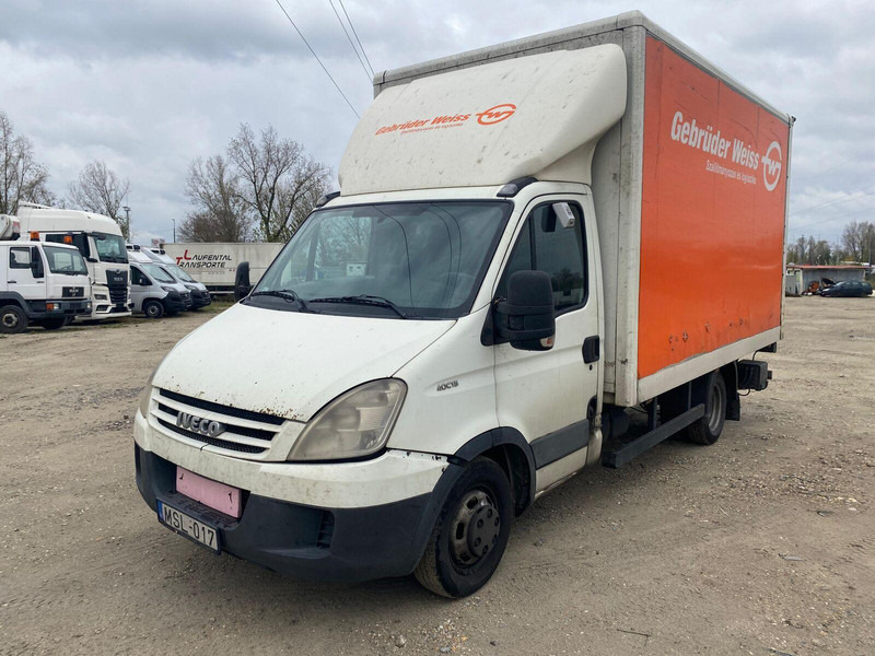 Iveco Daily 40 C 15 - Koffer + DHollandia LBW - Фургон з закритим кузовом: фото 2 Iveco Daily 40 C 15 - Koffer + DHollandia LBW - Фургон з закритим кузовом: фото 2
