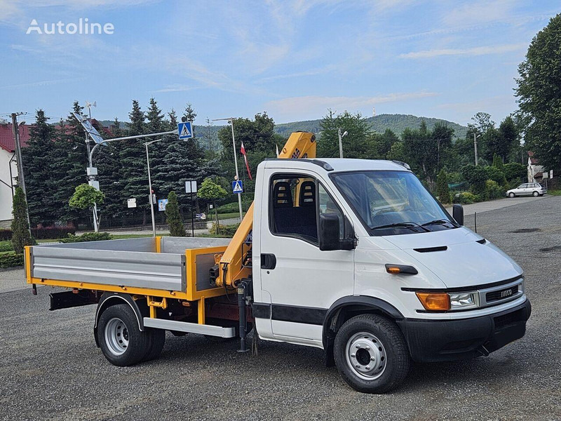 Iveco Daily 65c-15 Flatbed + crane Copma - Бортова вантажівка/ Платформа, Вантажівка з маніпулятором: фото 4 Iveco Daily 65c-15 Flatbed + crane Copma - Бортова вантажівка/ Платформа, Вантажівка з маніпулятором: фото 4