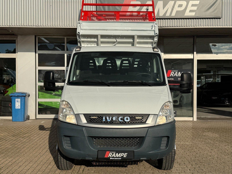 Iveco Daily 70C17 Doka Three sided M Tipper + Crane - Самоскид вантажівка, Вантажівка з маніпулятором: фото 5 Iveco Daily 70C17 Doka Three sided M Tipper + Crane - Самоскид вантажівка, Вантажівка з маніпулятором: фото 5