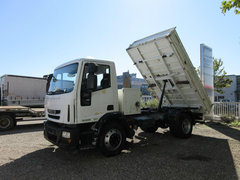 Iveco Eurocargo 120E25 - 3 way tipper - Самоскид вантажівка: фото 1 Iveco Eurocargo 120E25 - 3 way tipper - Самоскид вантажівка: фото 1