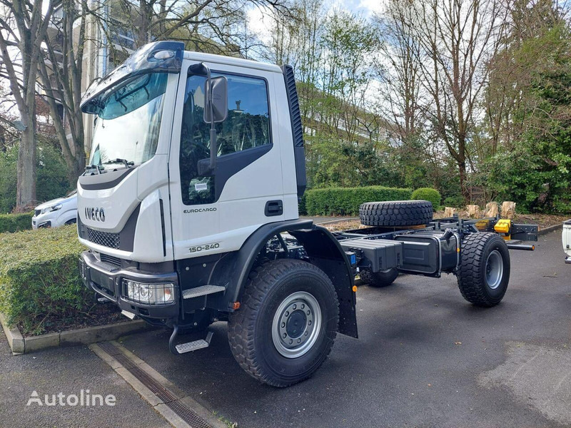 Iveco ML 150E24WS 4x4 - Вантажівка шасі: фото 1 Iveco ML 150E24WS 4x4 - Вантажівка шасі: фото 1