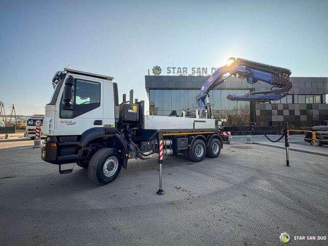 Iveco TRAKKER 450 6x6 PM41S FLY JIB Crane Kipper - Бортова вантажівка/ Платформа, Вантажівка з маніпулятором: фото 2 Iveco TRAKKER 450 6x6 PM41S FLY JIB Crane Kipper - Бортова вантажівка/ Платформа, Вантажівка з маніпулятором: фото 2