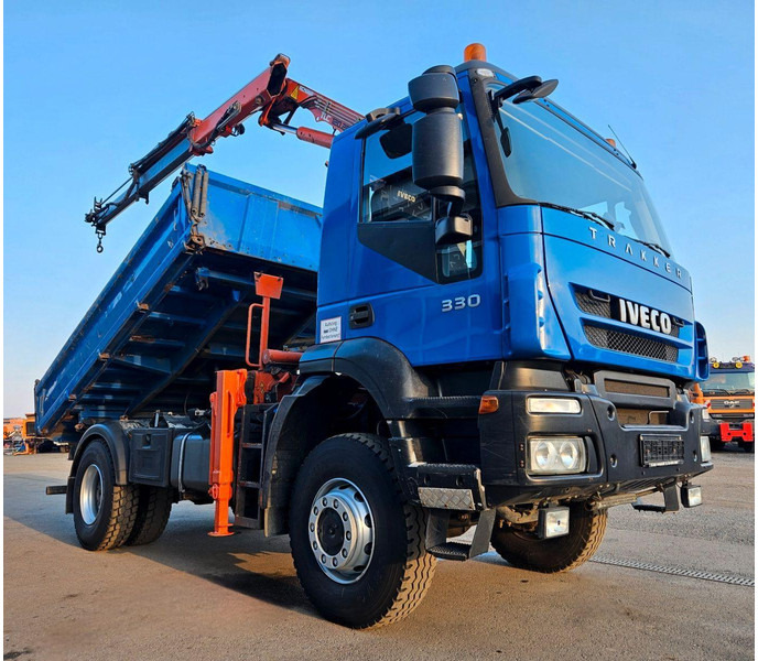 Iveco Trakker 190T33 4x4 M Tipper + Crane Atlas 120.2E - Самоскид вантажівка, Вантажівка з маніпулятором: фото 5 Iveco Trakker 190T33 4x4 M Tipper + Crane Atlas 120.2E - Самоскид вантажівка, Вантажівка з маніпулятором: фото 5
