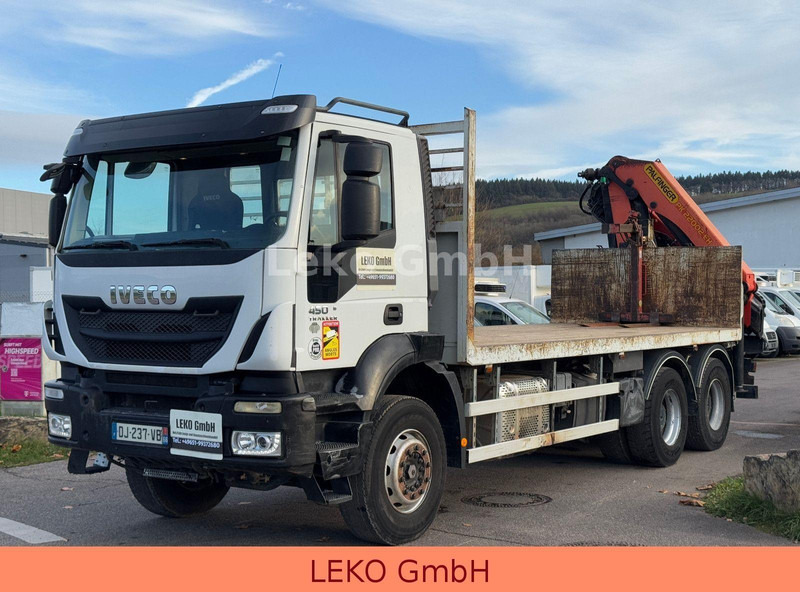 Iveco Trakker 450 Mit Kran( Palfinger PK 22002 .EH) - Бортова вантажівка/ Платформа, Вантажівка з маніпулятором: фото 4 Iveco Trakker 450 Mit Kran( Palfinger PK 22002 .EH) - Бортова вантажівка/ Платформа, Вантажівка з маніпулятором: фото 4