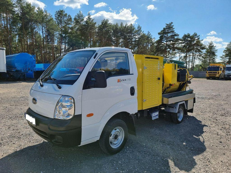 Kia Csatornatisztító - Асенізатори: фото 2 Kia Csatornatisztító - Асенізатори: фото 2