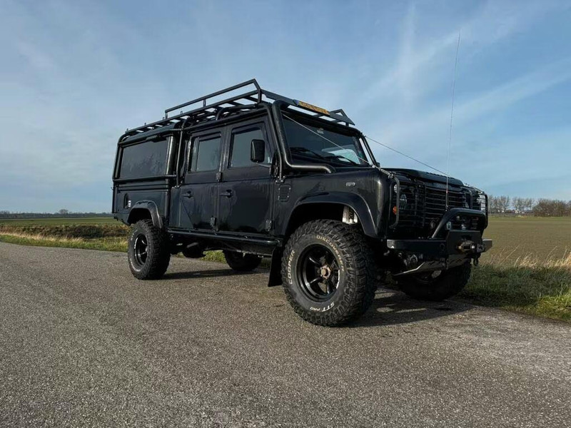 Land Rover Defender 130 - Off road 4x4 - Позашляховик: фото 2 Land Rover Defender 130 - Off road 4x4 - Позашляховик: фото 2