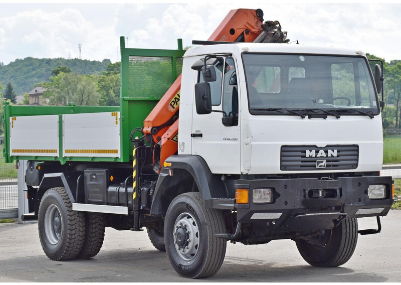 MAN LE 18.280 Kipper 3,70 m + PK 9501 /4x4 - Самоскид вантажівка, Вантажівка з маніпулятором: фото 3 MAN LE 18.280 Kipper 3,70 m + PK 9501 /4x4 - Самоскид вантажівка, Вантажівка з маніпулятором: фото 3