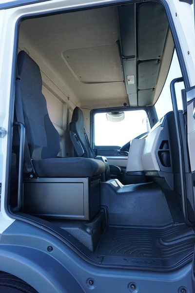 Рефрижератор вантажівка MAN TGL / 12.250 / ACC / EURO 6 / CHŁODNIA / 2 KOMOROWA: фото 8 Рефрижератор вантажівка MAN TGL / 12.250 / ACC / EURO 6 / CHŁODNIA / 2 KOMOROWA: фото 8