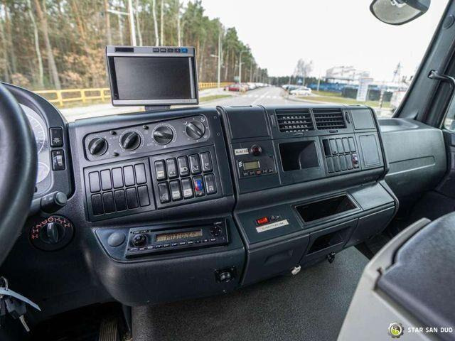 Бортова вантажівка/ Платформа, Вантажівка з маніпулятором MAN TGM 13.290 4x4 FASSI F40B22 Crane Camper DOKA: фото 15